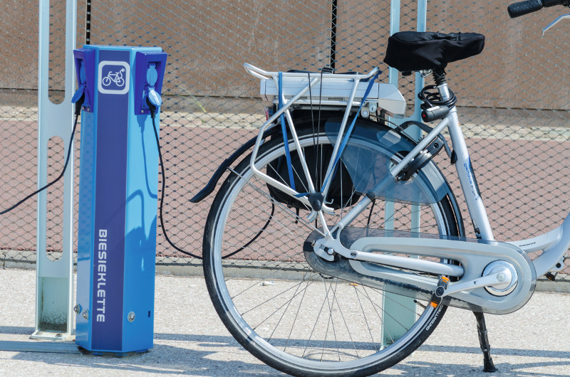 Fiets met electronisch slot