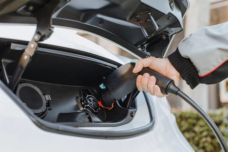 Webfleet breidt OEM.connect-programma uit om elektrische voertuigen te ondersteunen