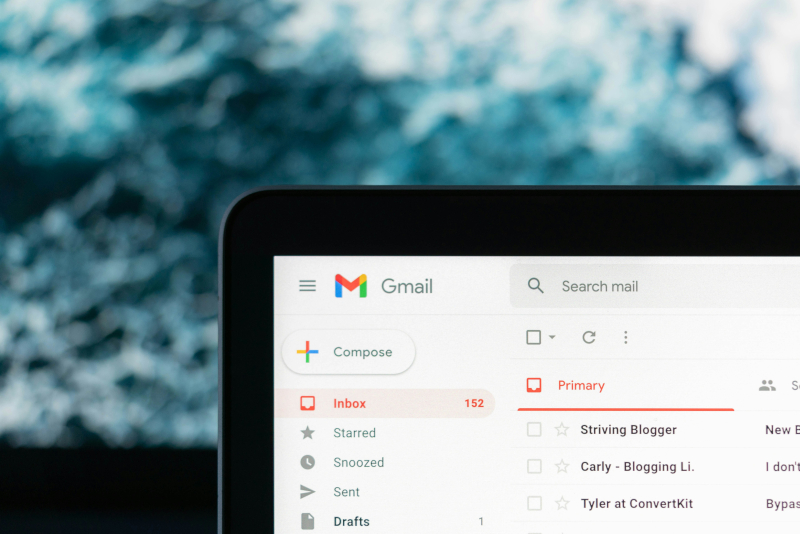 KnowBe4-onderzoek: Valse interne e-mails veroorzaken de meeste klikken in phishing-simulaties