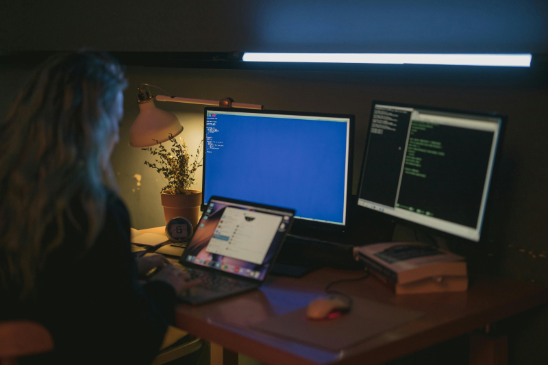 Axis gaat samenwerken met ethische hackers