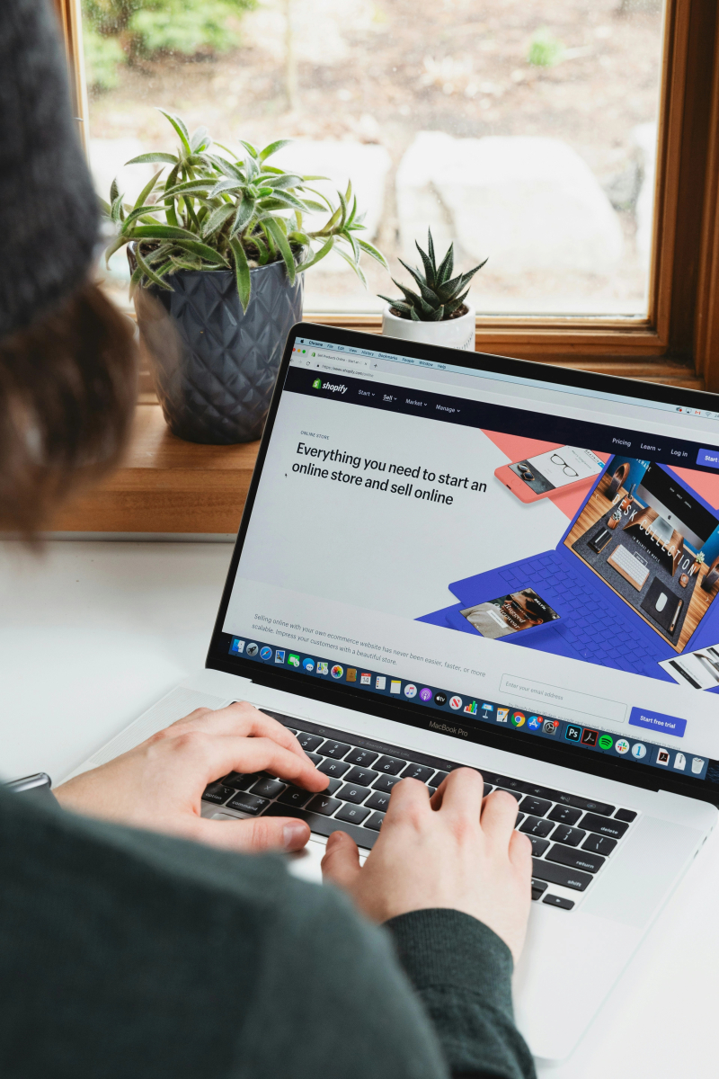 Sendcloud kondigt voornemen aan om Italiaans verzend platform isendu over te nemen