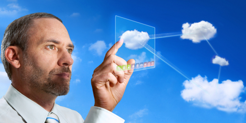 SaaS-aanbieders maken zichzelf onmisbaar met embedded analytics