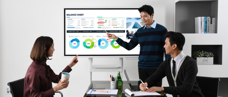 Samsung richt zich nu ook op interactieve displays met Flip