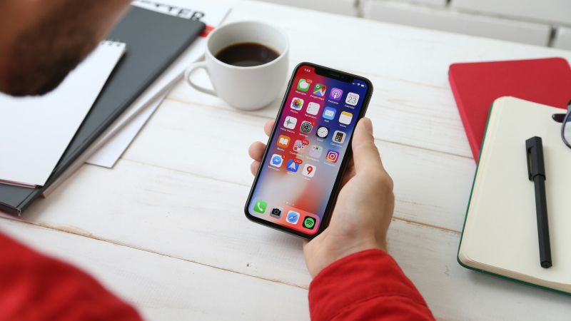 Dienstverleners opgelet: zo vind je hét mobiele telefoon abonnement als ZZP’er 
