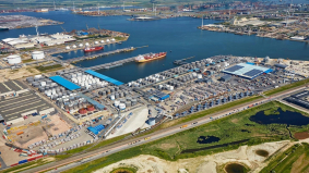 Duurzame pionier start met operationeel batterijpark in Haven van Antwerpen-Zeebrugge