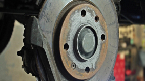 Welke soort voertuigen wanneer laten keuren voor APK?