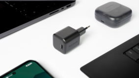 Fairphone zet nieuwe standaard opladers