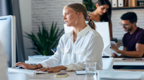 Onderzoek No Fluff Jobs: vrouwen in IT willen flexibele werktijden en een goed opleidingsbudget