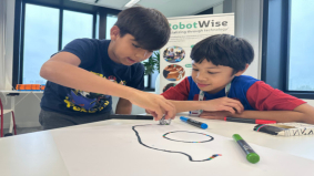 RobotWise werkt aan een persoonlijke lessenbibliotheek voor onderwijzers en leerlingen 