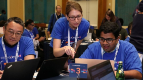 SAS lanceert eerste Benelux HackSprint bij KNVB om duurzame innovatie met data en AI te versnellen 