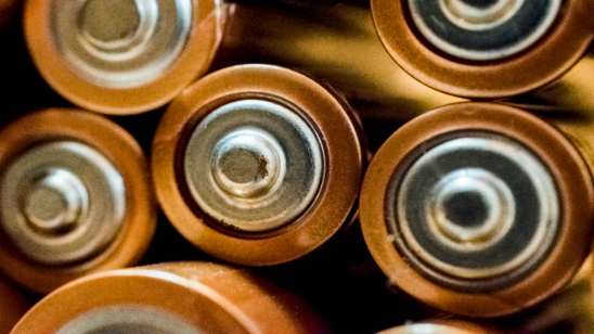 TAS verbetert de productie van elektrische batterijen met deep learning van Zebra Technologies TAS verbetert de productie van elektrische batterijen met deep learning van Zebra Technologies