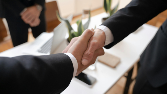 Ictivity en Infradax Overheid verlengen strategische samenwerking voor overheidssegment Ictivity en Infradax Overheid verlengen strategische samenwerking voor overheidssegment