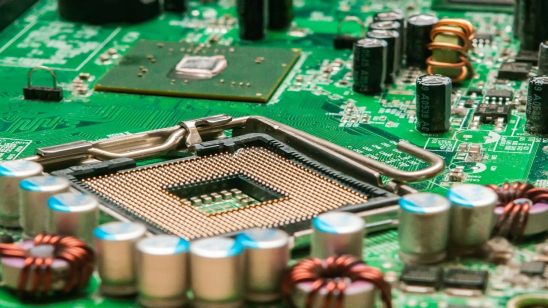 Vultr verbetert wereldwijde AI-cloud-inferentie met AMD Instinct™ MI300X Vultr verbetert wereldwijde AI-cloud-inferentie met AMD Instinct™ MI300X