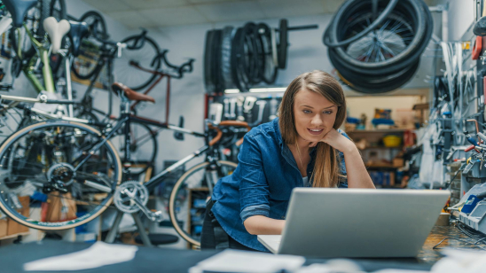 Waarom ook kleinere Nederlandse bedrijven meer aan digitalisering zouden moeten doen Waarom ook kleinere Nederlandse bedrijven meer aan digitalisering zouden moeten doen