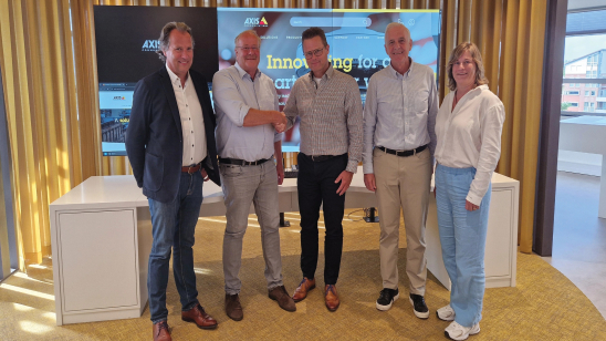 SmartSD nieuwe distributeur voor Axis Communications in de Benelux SmartSD nieuwe distributeur voor Axis Communications in de Benelux